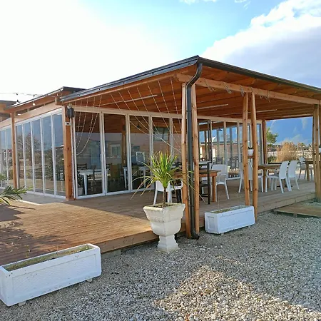 Nettuno Hotel Orikum